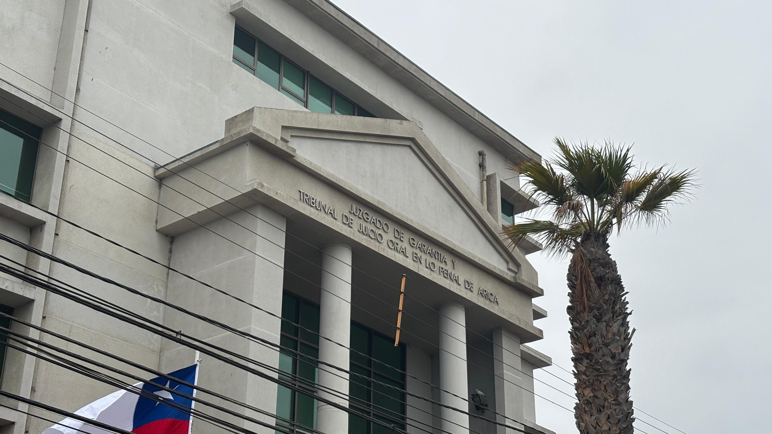 TRIBUNAL ORAL DE ARICA CONDENA A 5 AÑOS Y UN DÍA Y 4 AÑOS DE PRESIDIO A AUTOR DE ROBO TENTADO Y MALTRATO DE OBRA A CARABINERO