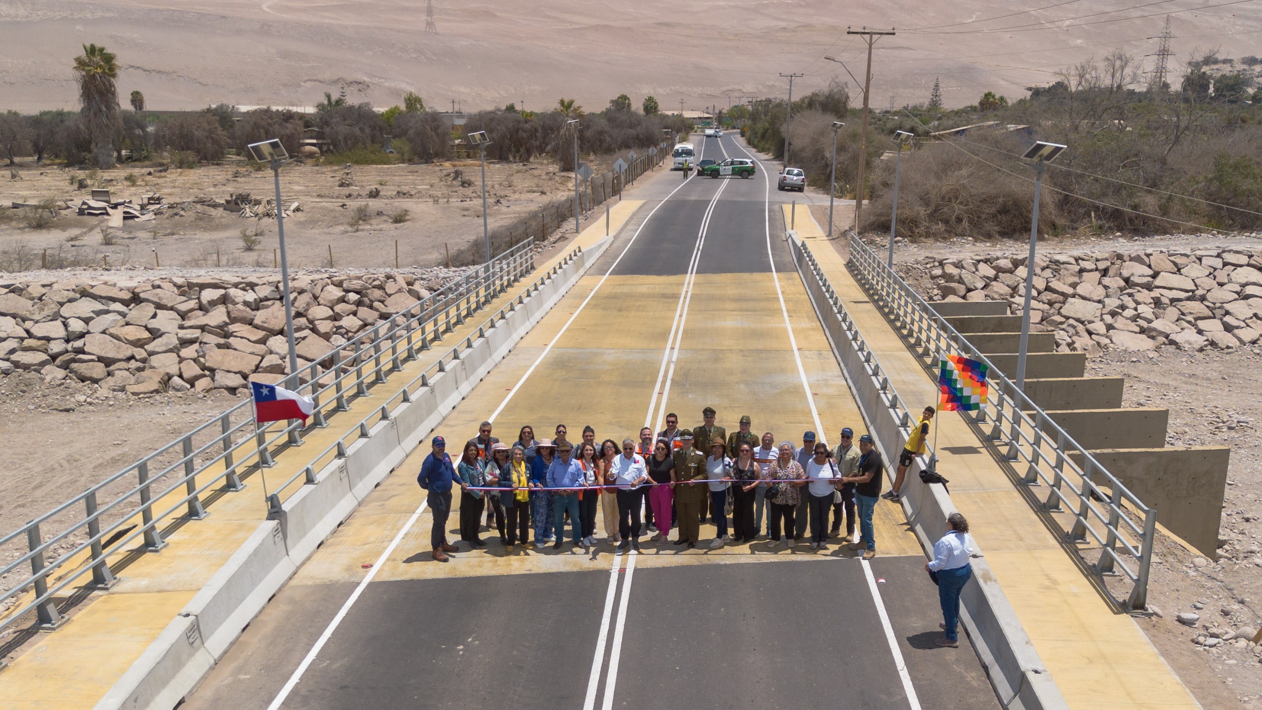 FIN A 40 AÑOS DE ESPERA EN LAS MAITAS: SUBSECRETARIO DEL MOP Y COMUNIDAD INAUGURAN NUEVO PUENTE "RAÚL CARRASCO LLERENA"