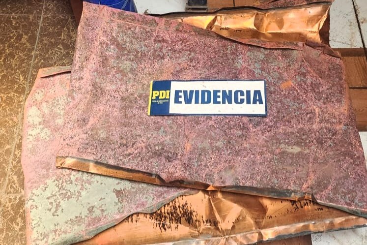 PDI RECUPERÓ COBRE AVALUADO EN MÁS DE 7 MILLONES DE PESOS PERTENECIENTE A LA CATEDRAL SAN MARCOS DE ARICA