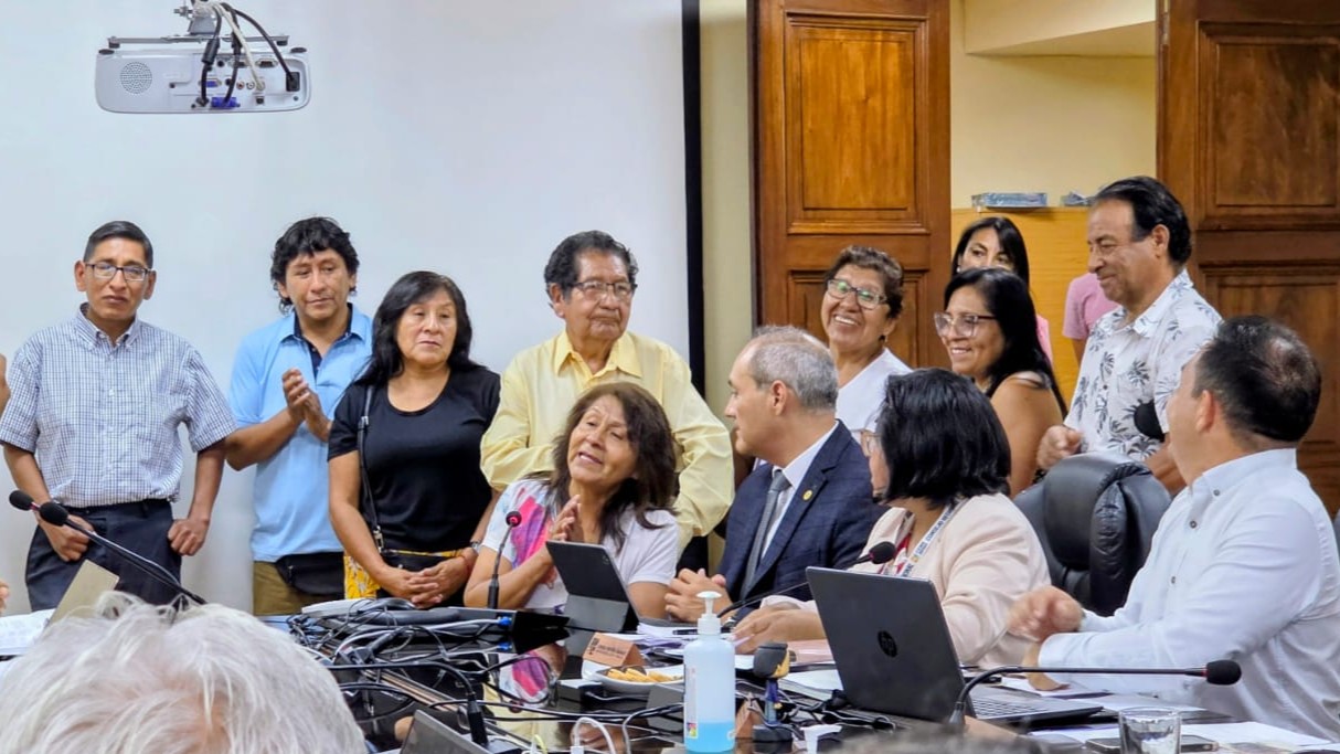 CONSEJO REGIONAL APRUEBA RECURSOS PARA NUEVA SEDE DE CHITITA Y CAMIÓN ALZA HOMBRES PARA CAMARONES