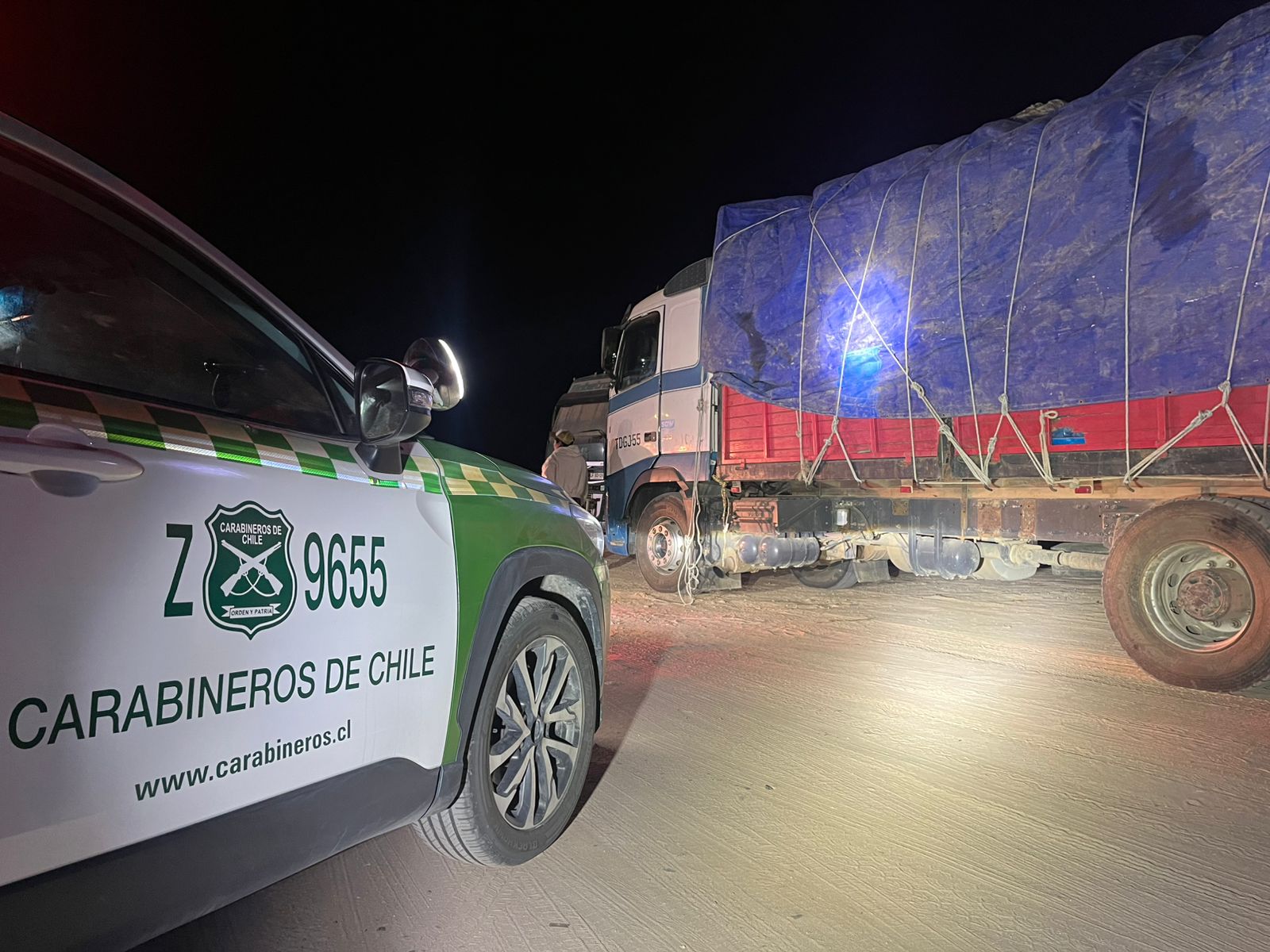 DETENIDO CONDUCTOR POR CONTRABANDO Y SIN LICENCIA DE CONDUCIR