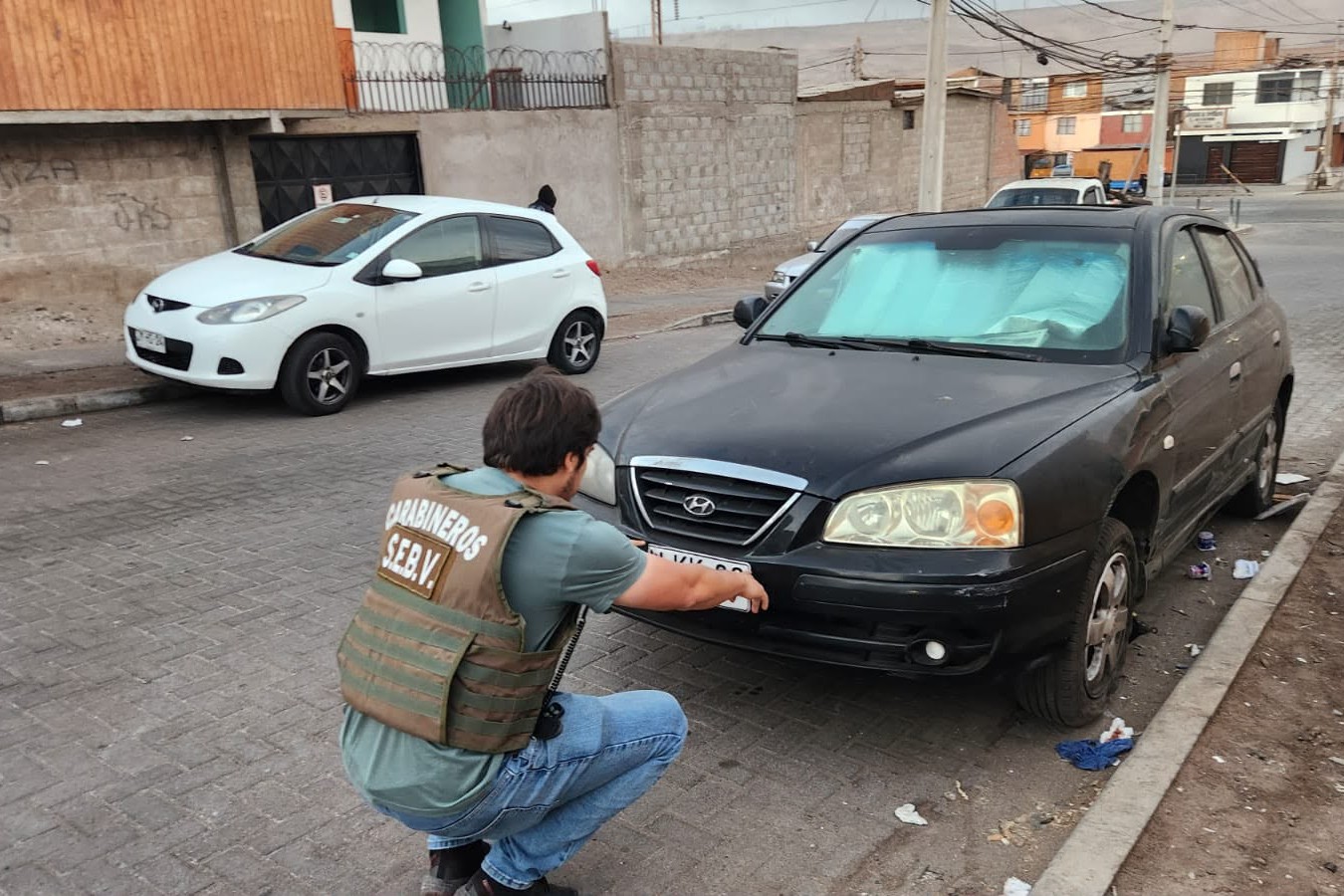 CARABINEROS RECUPERA DOS VEHÍCULOS Y DETIENE A UNA PERSONA POR RECEPTACIÓN