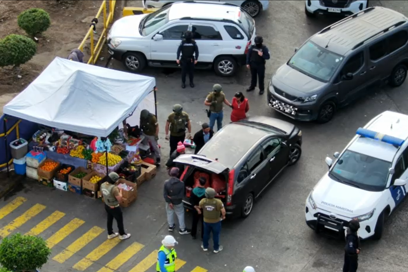 OPERATIVO DEJÓ DOS DETENIDOS POR MICROTRÁFICO EN ACCESO AL PUERTO DE ARICA