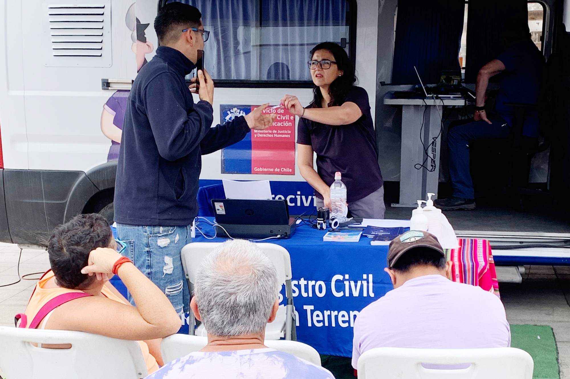 SERVICIO DE SALUD ARICA Y PARINACOTA APOYÓ A PERSONAS EN SITUACIÓN DE CALLE A RENOVAR SU CÉDULA DE IDENTIDAD